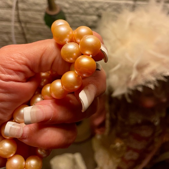 Authentic golden pink south sea pearl necklace - Picture 3 of 16